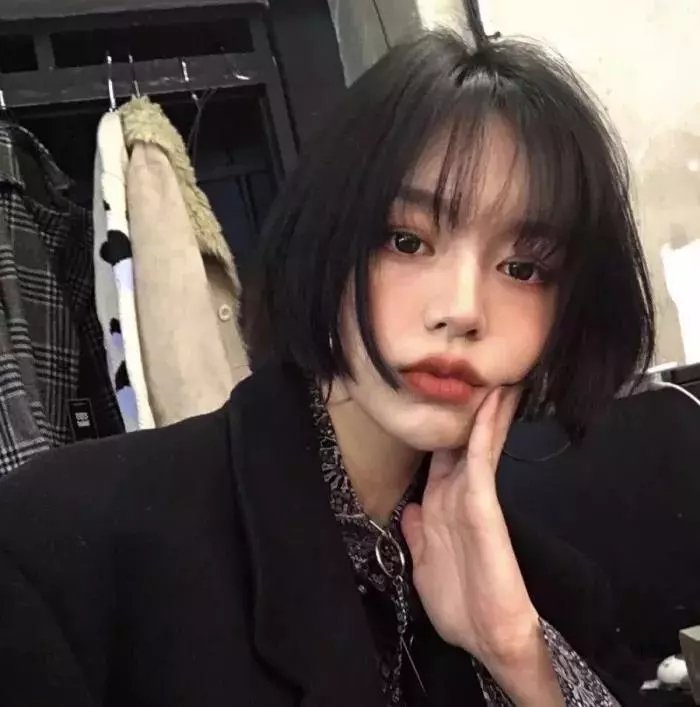 在江边
